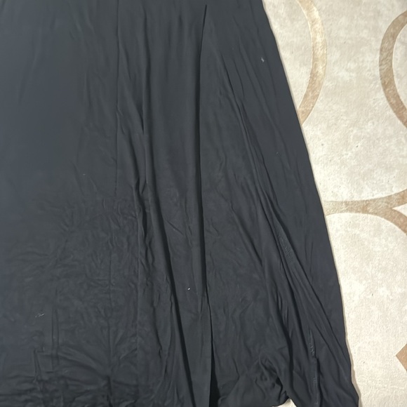 Charlotte Russe maxi skirt - Picture 2 of 3